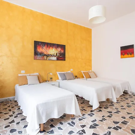 Casa Erika - With Garden, Parking And Wifi * Pula