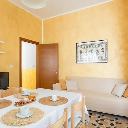Apartmán Casa Erika - With Garden, Parking And Wifi