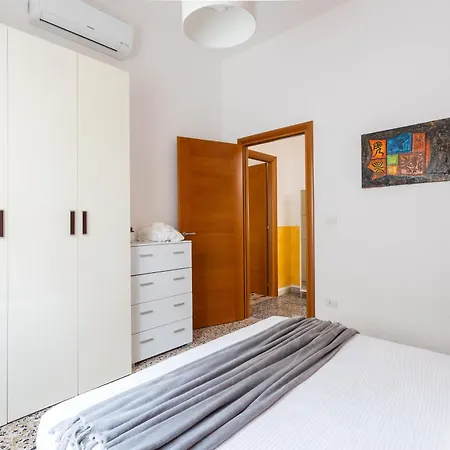 Casa Erika - With Garden, Parking And Wifi * Pula