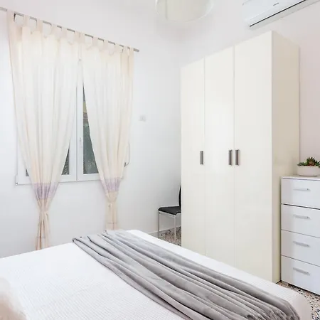 Apartmán Casa Erika - With Garden, Parking And Wifi Pula