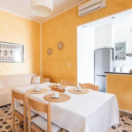Casa Erika - With Garden, Parking And Wifi * Pula