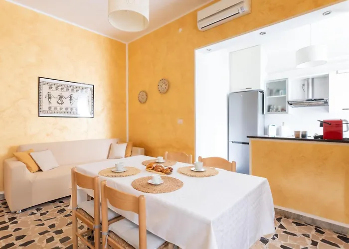 Casa Erika - With Garden, Parking And Wifi * Pula